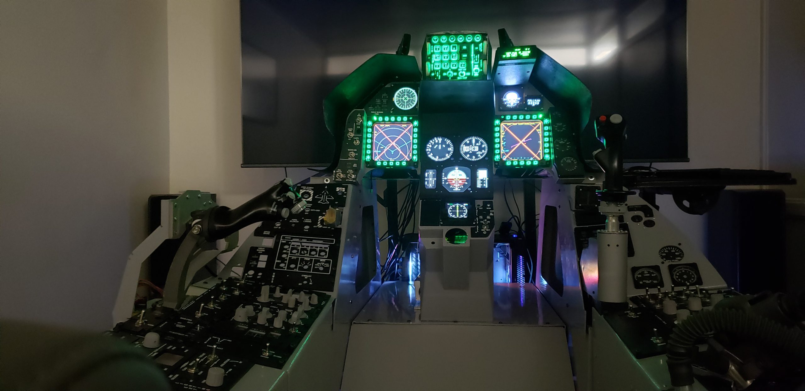 Simulador F16